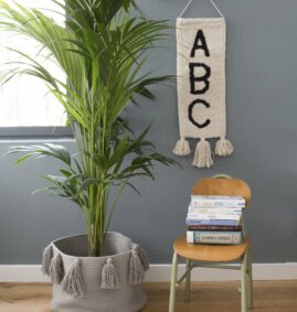 Franjas (Tassels) Cinza 30 x 45 x 45 cm