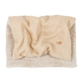 Manta de inverno bordada em linho francês Sand 70 x 100 x 3 cm