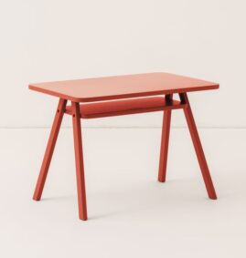 Mesa Infantil Growing Green Red 70 x 45 x 50 cm