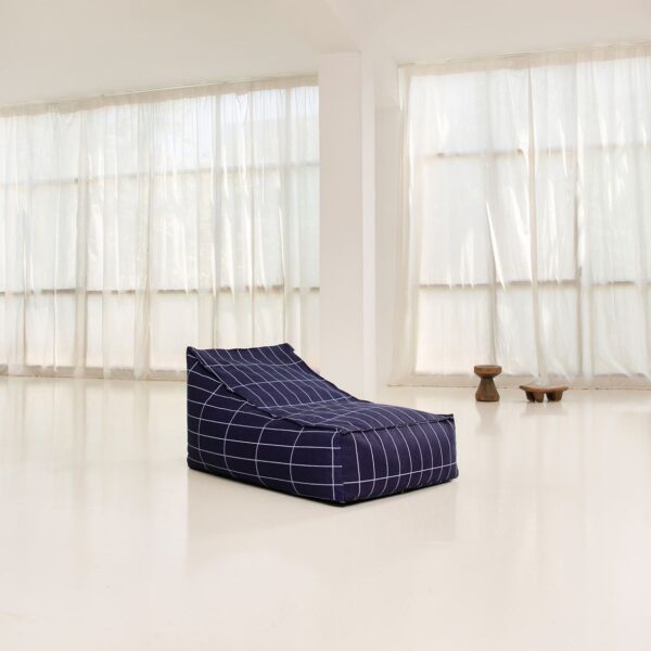 Puff VIBES long navy blue 70 x 105 x 57 cm