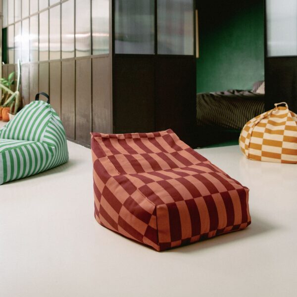 Puff VIBES beanbag maroon tiles 74 x 40 x 60 cm