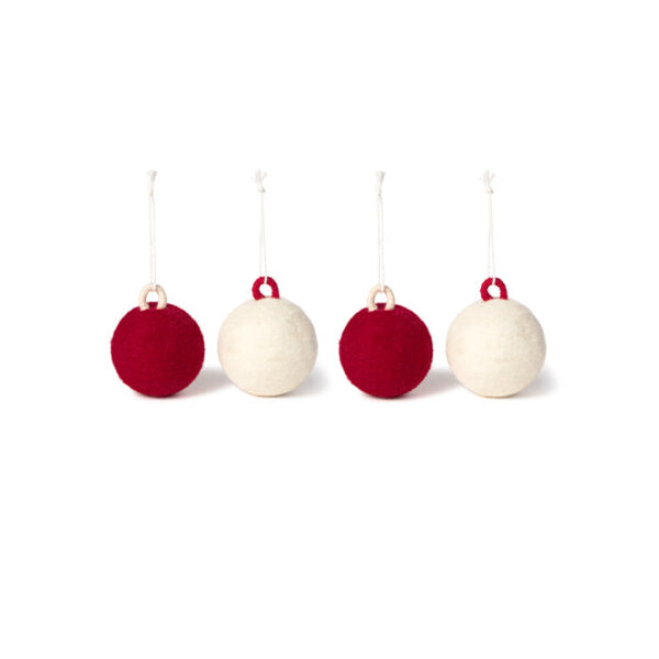 Kit com 4 Bolas de Natal em Feltro